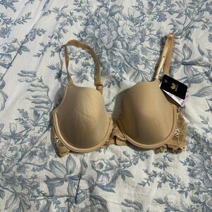 NWT Wacoal French Garden Seamless Underwire T-Shirt Bra size 32D